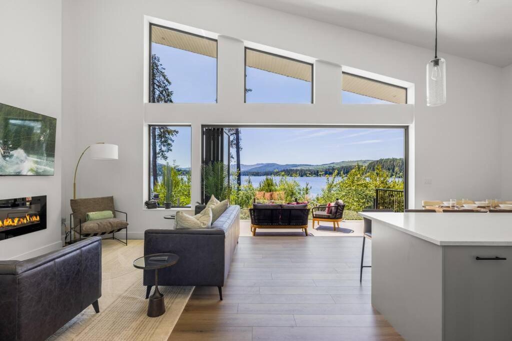Kelly'S Sunset Lake Retreat Shawnigan Lake المظهر الخارجي الصورة