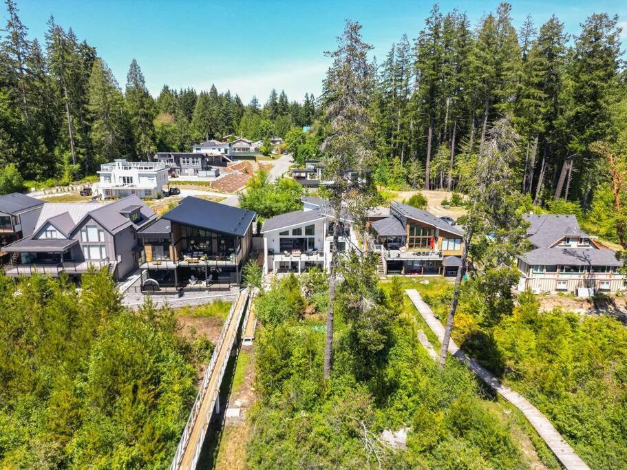 Kelly'S Sunset Lake Retreat Shawnigan Lake المظهر الخارجي الصورة