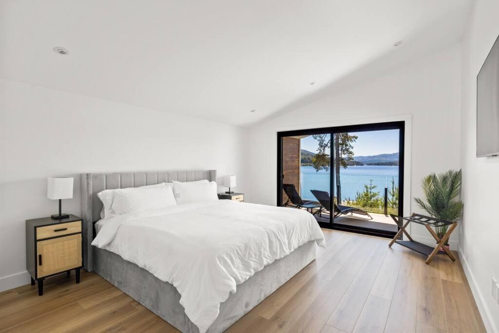 Kelly'S Sunset Lake Retreat Shawnigan Lake المظهر الخارجي الصورة